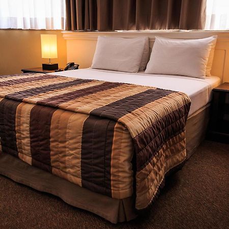 Marques Plaza Hotel ポウゾ・アレグレ 部屋 写真