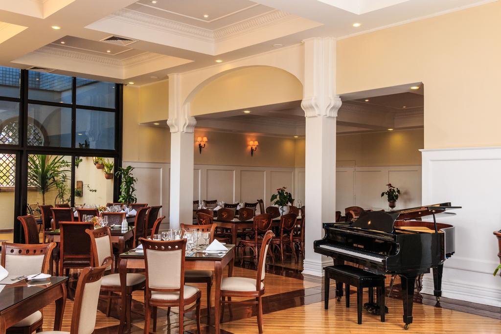 Marques Plaza Hotel ポウゾ・アレグレ エクステリア 写真