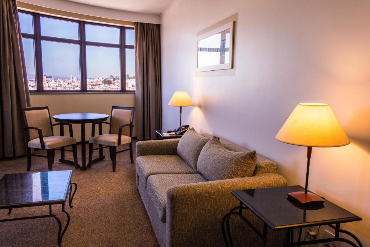 Marques Plaza Hotel ポウゾ・アレグレ 部屋 写真